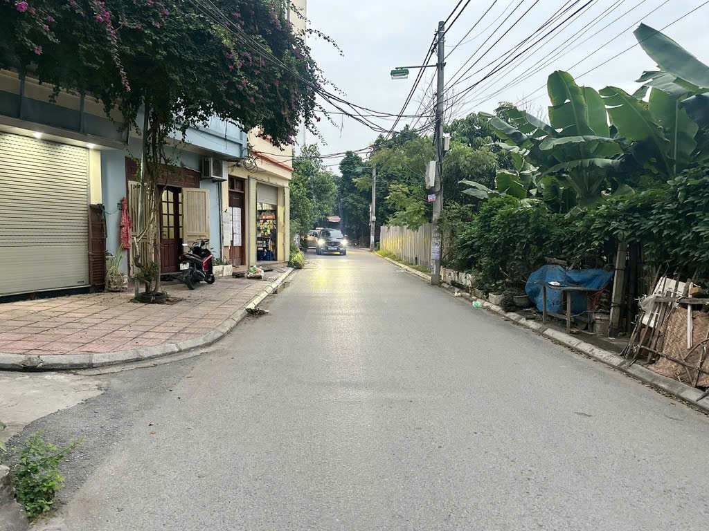 Bán nha ở gia lâm