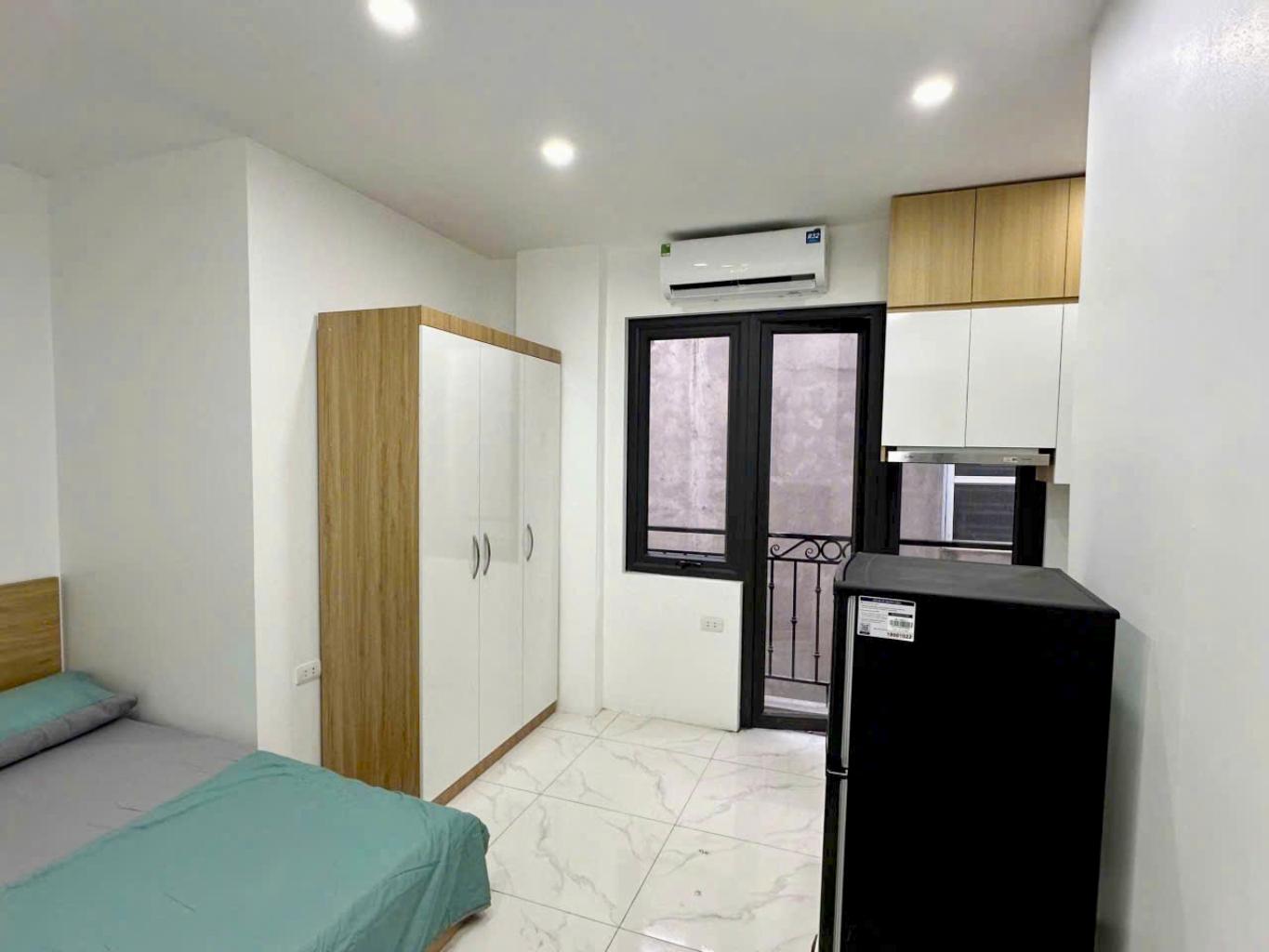 NHÀ PHÚ ĐÔ - NAM TỪ LIÊM Vị trí: Lê Quang Đạo - Nam Từ Liêm  Diện tích: 44m²x5 Giá bán: 8.7 tỷ