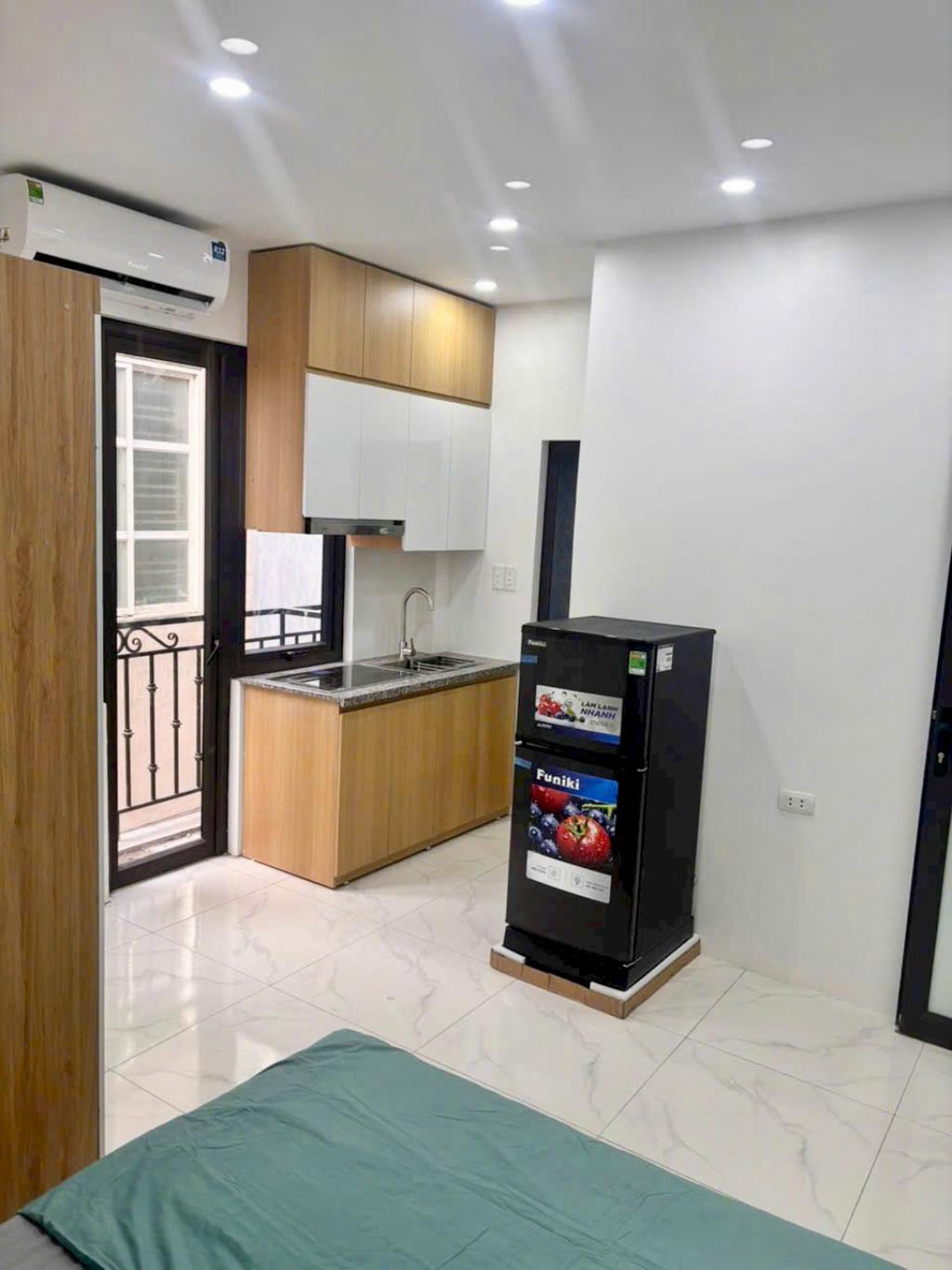 NHÀ PHÚ ĐÔ - NAM TỪ LIÊM Vị trí: Lê Quang Đạo - Nam Từ Liêm  Diện tích: 44m²x5 Giá bán: 8.7 tỷ
