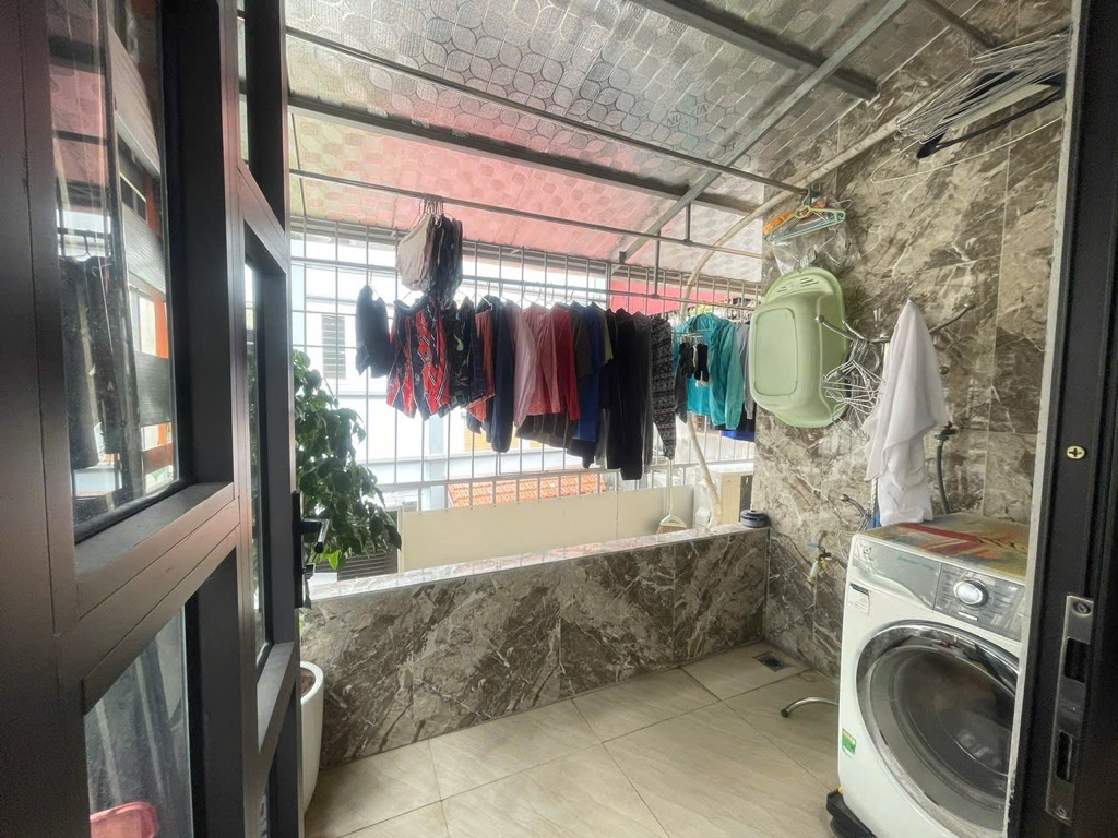 NHÀ ĐẸP ÂU CƠ- TÂY HỒ - GẦN CHỢ