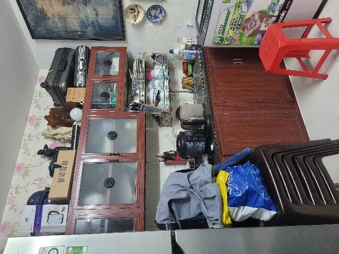 Bán nhà CMT8 2lầu 2PN