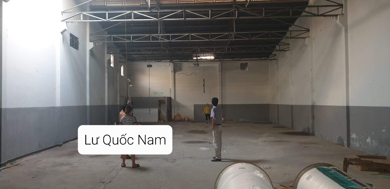 Bán Nhà cấp 4 ( Kho) Tân Thới Nhất 13/. 10x32. HXT. PTTN. Quận 12.