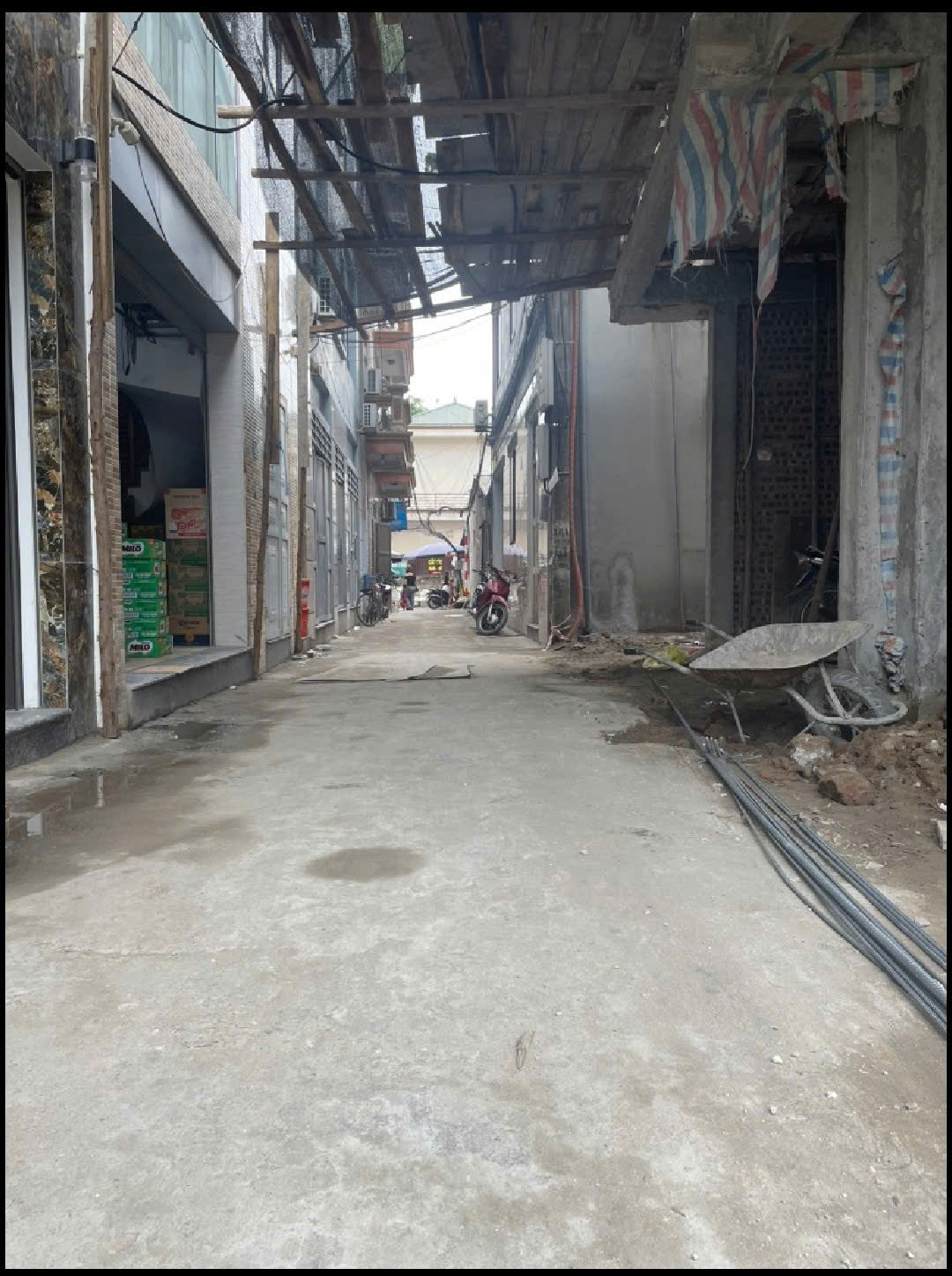 BÁN NHÀ PHÚC LỢI - 6 TẦNG THANG MÁY - GARA Ô TÔ - VIEW VINHOMES - 40M² - 8,X TỶ