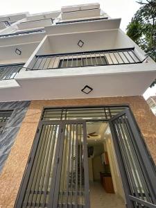 CHỈ Từ 7 TỶ - HỒ TÙNG MẬU - NHÀ MỚI TINH - ĐẸP LUNG LINH - 38 M2 - NGÕ TRƯỚC NHÀ 4M