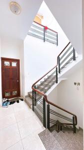 NHÀ 2TẦNG 80M2 NGANG 7M GẦN CHỢ , LÃ XUÂN OAI, TĂNG NHƠN PHÚ A, CHỈ 4,X TỶ, QUẬN9