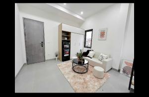 CĂN HỘ DỊCH VỤ 7 TẦNG, XÂY MỚI, THANG MÁY, FULL NỘI THẤT NHẬP KHẨU ĐÀO TẤN, BA ĐÌNH
