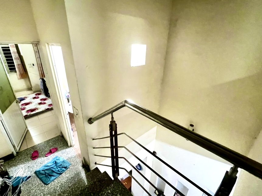 NHÀ 3 TẦNG - Ô TÔ ĐỖ CỬA - NGAY CHỢ HIỆP BÌNH - P.HIỆP BÌNH CHÁNH - THỦ ĐỨC - GIÁ CHỈ NHỈNH 5 TỶ