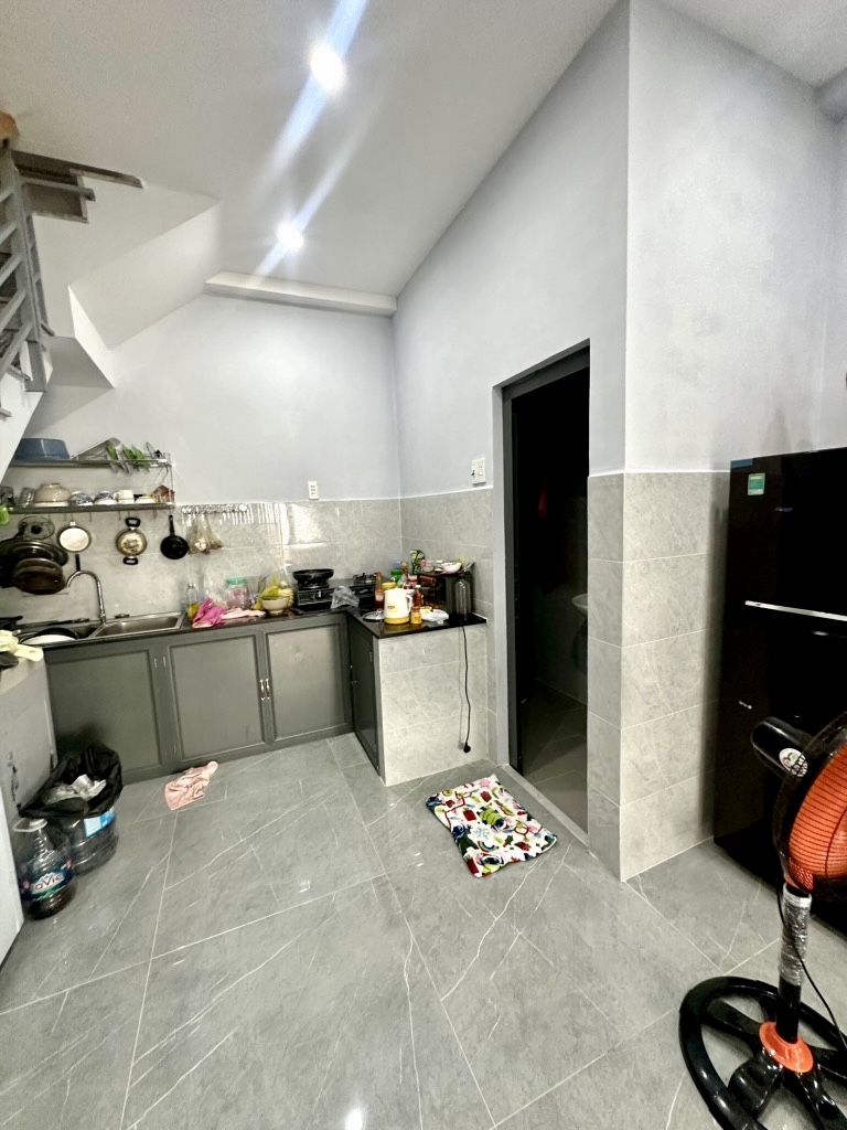 GIẢM 700Tr - NHÀ 2 TẦNG | NGAY TTTM GIGAMALL - HIỆP BÌNH CHÁNH, THỦ ĐỨC - ĐƯỜNG Ô TÔ NÉ - DÒNG TIỀN 22Tr/Tháng.