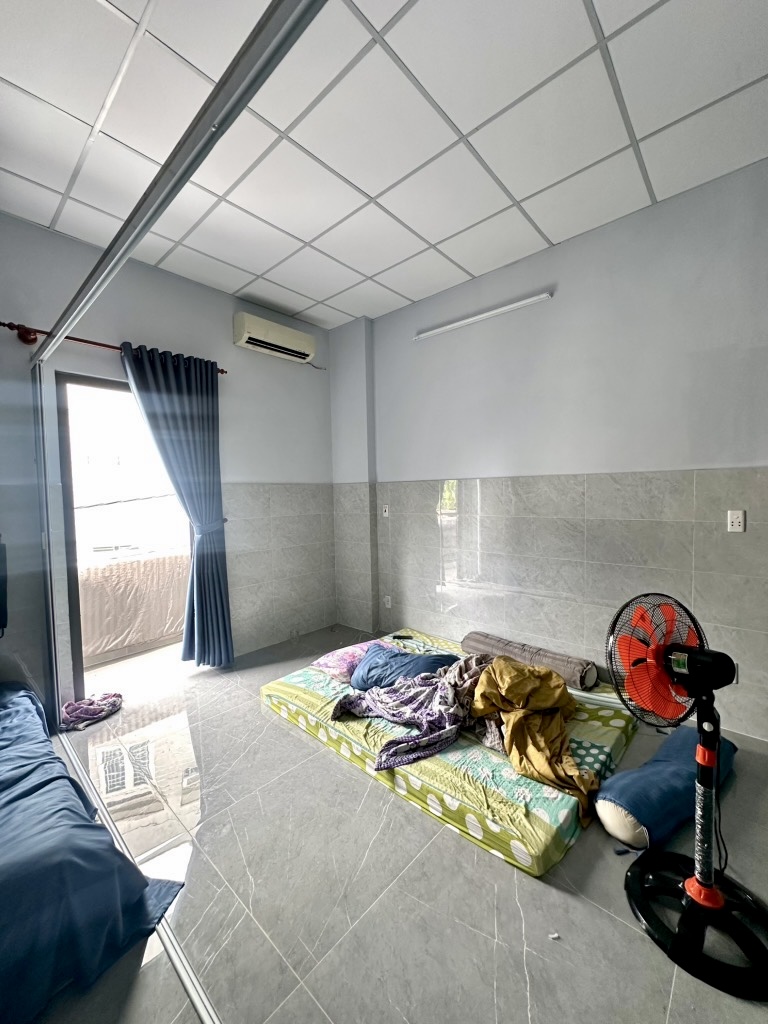 GIẢM 700Tr - NHÀ 2 TẦNG | NGAY TTTM GIGAMALL - HIỆP BÌNH CHÁNH, THỦ ĐỨC - ĐƯỜNG Ô TÔ NÉ - DÒNG TIỀN 22Tr/Tháng.