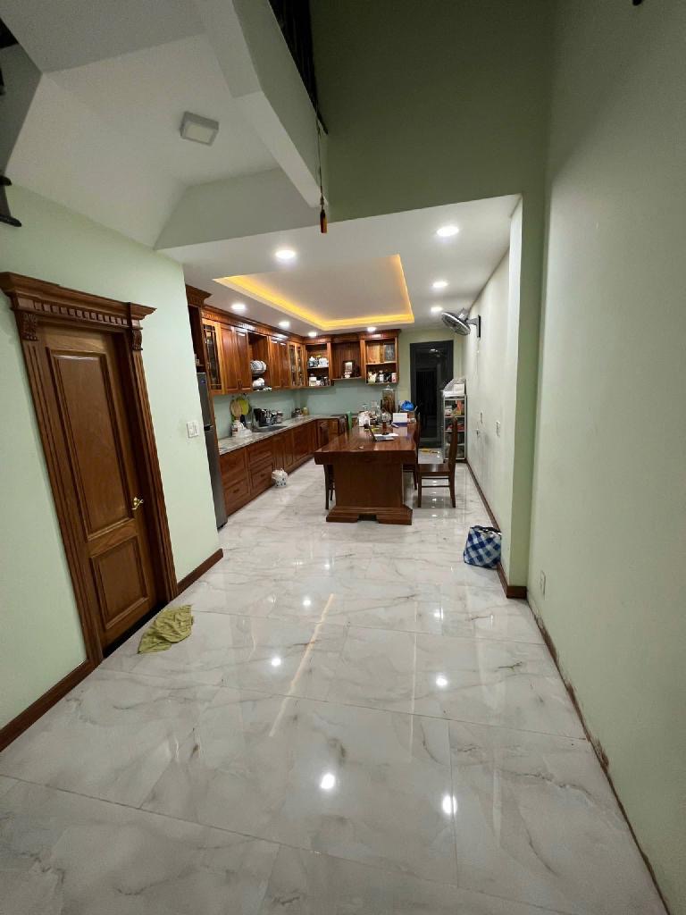 CHỦ NGỢP GIẢM 600Tr |  NHÀ ĐẸP 3 TẦNG | NGAY TTTM GIGAMALL| XE HƠI VÀO NHÀ | HIỆP BÌNH CHÁNH, THỦ ĐỨC | GIÁ TỐT