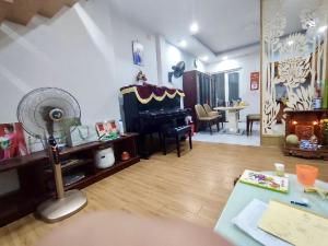 CHỦ NGỢP - BÁN NHÀ 2 TẦNG MỚI - ĐỐI DIỆN KĐT VẠN PHÚC - HIỆP BÌNH PHƯỚC  - THỦ ĐỨC - GIÁ 4.x TỶ