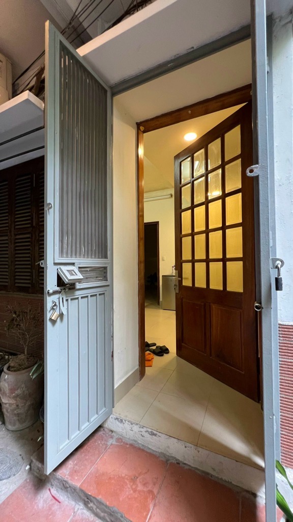 Hàng hiếm Tầng 1 Phố Nguyễn Khuyến – Studio cải tạo sẵn – Vị trí đỉnh, sinh lời cao!”