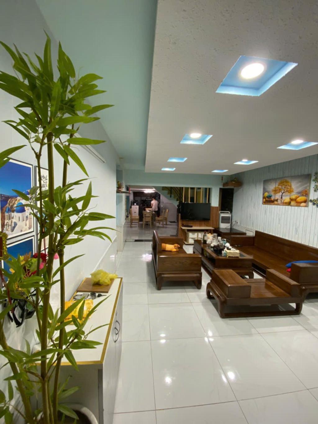 Nhà Nhỏ Quận 12 - Mặt Tiền An Phú Đông - 3.4 Tỷ