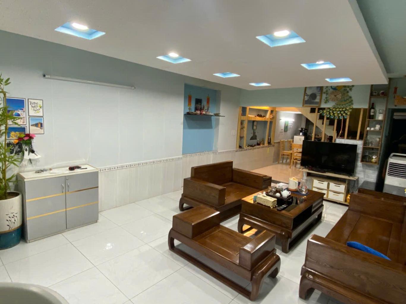 Nhà Nhỏ Quận 12 - Mặt Tiền An Phú Đông - 3.4 Tỷ