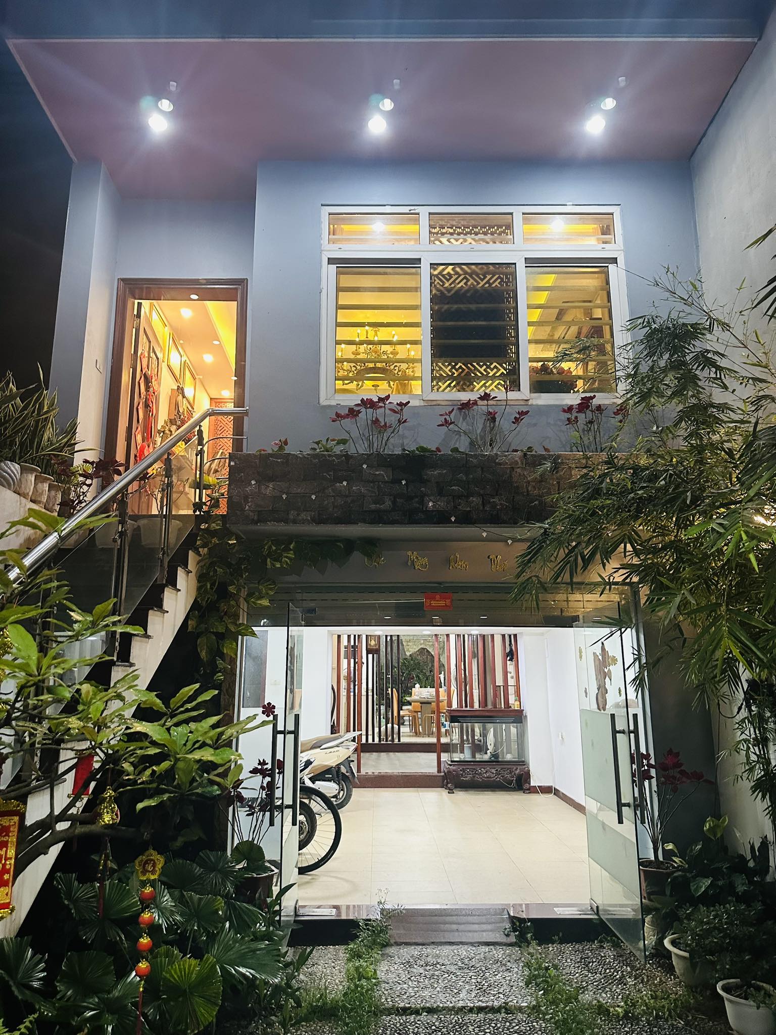 NHÀ ĐẸP AN DƯƠNG VƯƠNG, TÂY HỒ - DT 123M2, MT5M-26,8 TỶ