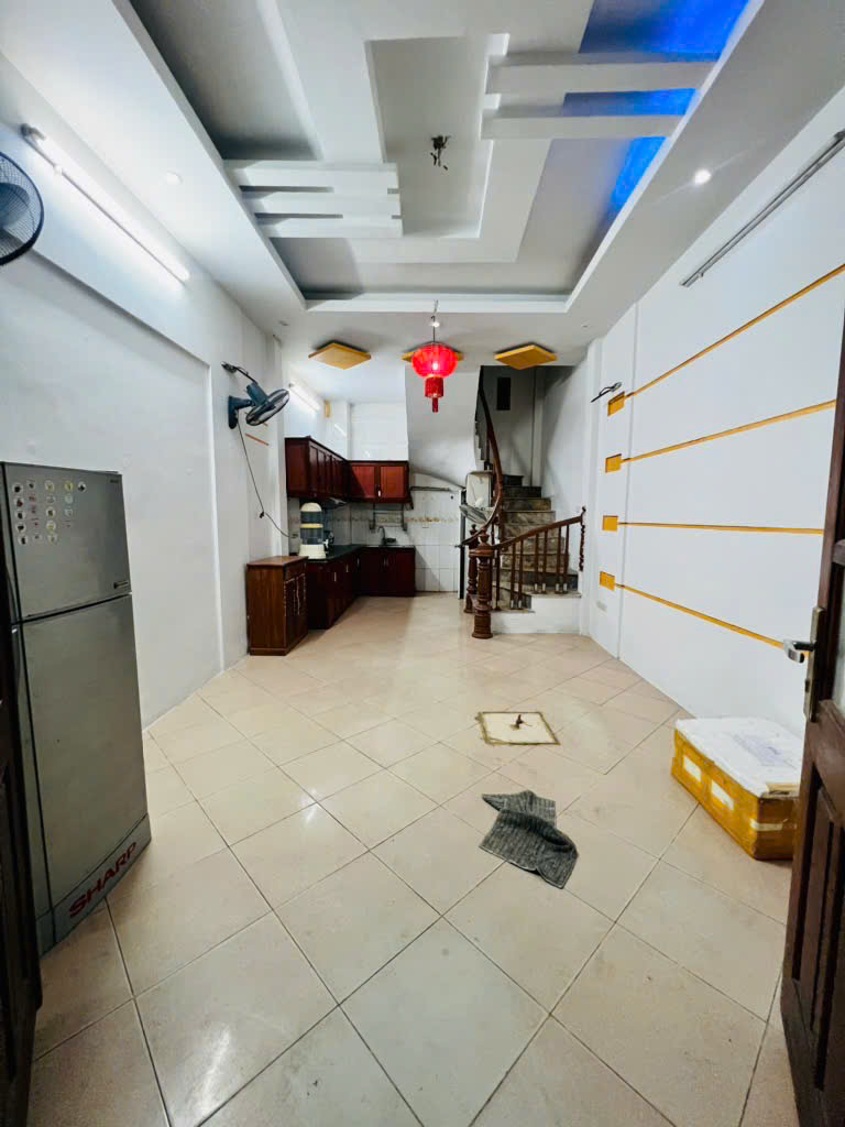 BÁN NHÀ VĨNH HƯNG, 33M2, CHỈ 5.85 T