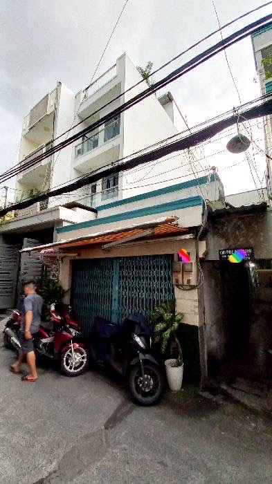 HIẾM XE HƠI ĐẾN NHÀ QUẬN 7