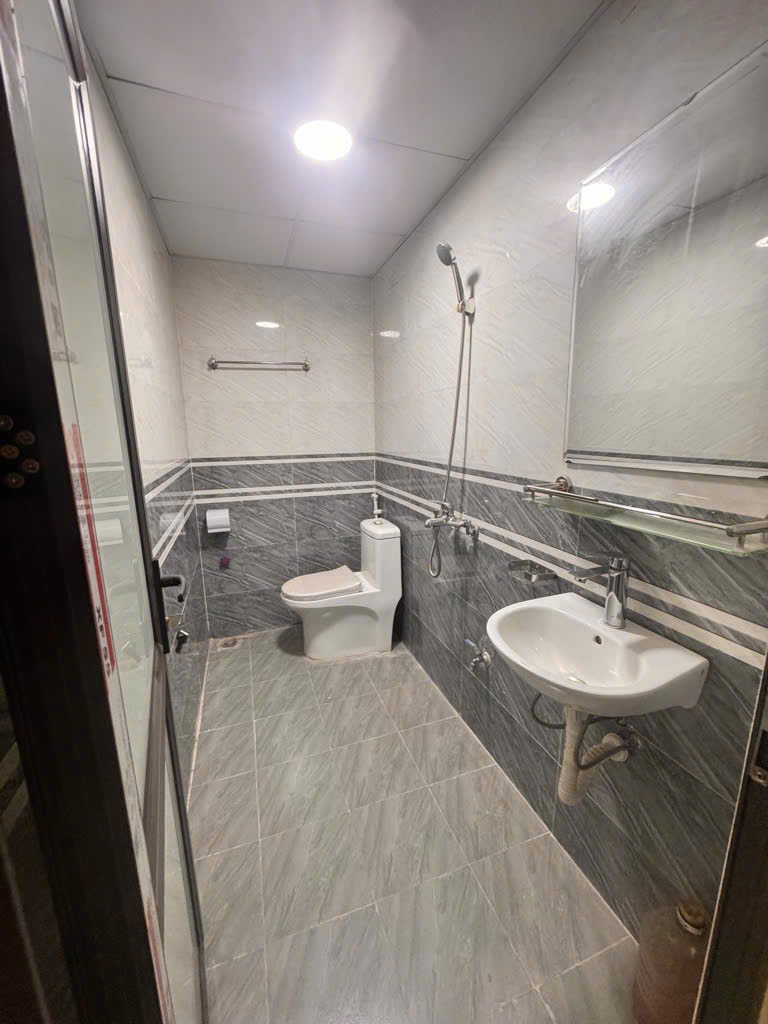 BÁN NHÀ MỚI ĐẸP VĨNH HƯNG - ĐÔNG THIÊN - 42M2 - 4,2 TỶ - Ô TÔ ĐỖ CỪA