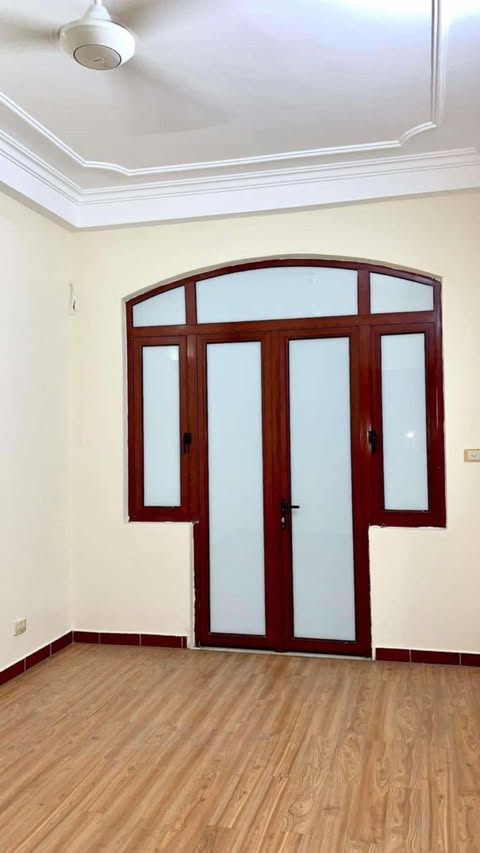 Bán gấp nhà riêng 4PN, 3WC, 45m2 tại Đội Cấn, Ba Đình, Hà Nội, giá 7,9 tỷ
