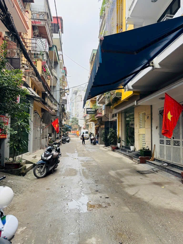 Ngõ Ô tô chạy quanh nhà