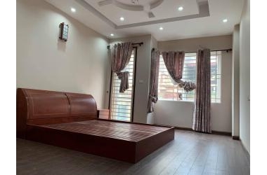 Nhà đẹp ngõ nông rộng phố Trương Định 35m,4 tầng,MT4m, Gía Chào 3 tỷ.