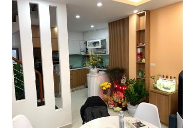 Nhà Xinh Gần Đường Giai Phóng Tiện Đi Lại 45m, 5 Tầng, 4,45 tỷ