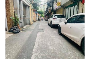 Cực Hiếm Mặt Phố Nguyễn Khang, 100m,MT 4,2m, 4Tầng, 15,5 Tỷ