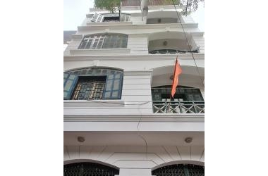 Hơn 4 Tỷ Nhà Ngọc Hà 48m, 4 T, MT6m, Kinh Doanh, Gần Ô Tô