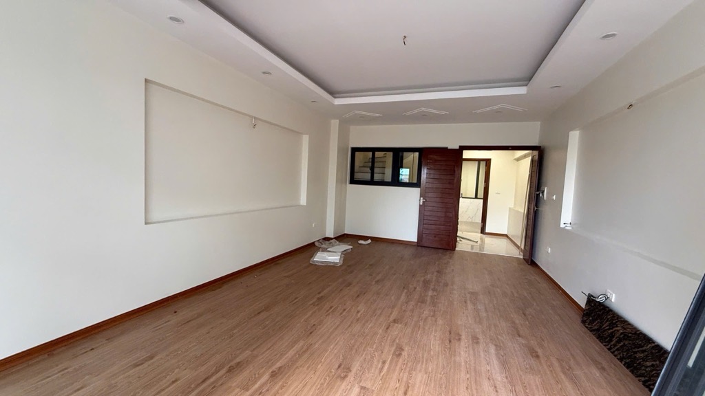 Nhà đẹp tư đình, 70m2 -5 tầng, thang máy, mặt tiền 5m, 16 tỷ