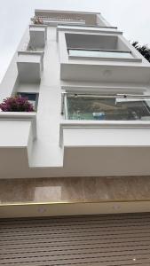Nhà đẹp tư đình, 70m2 -5 tầng, thang máy, mặt tiền 5m, 16 tỷ