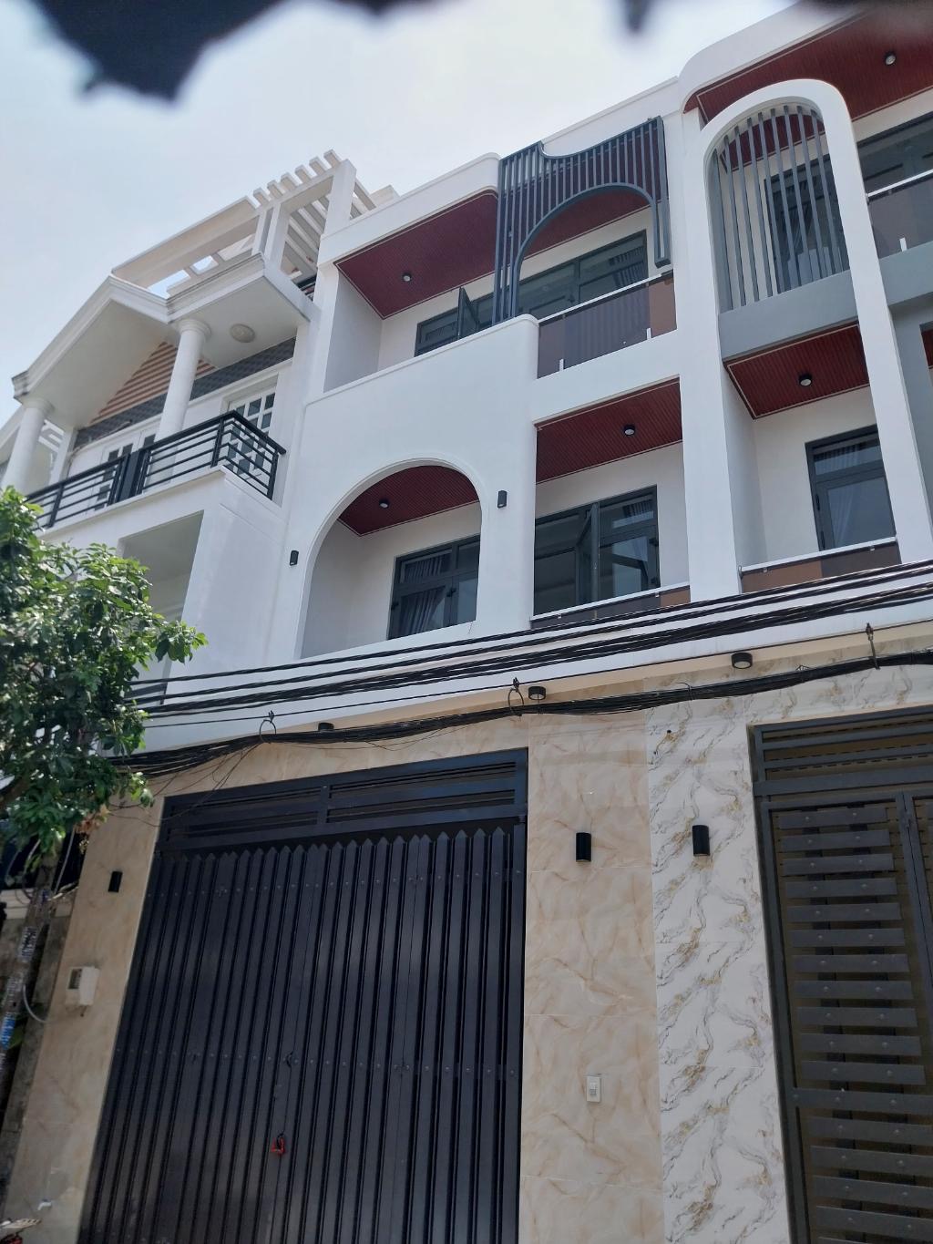 Mặt tiền Khu Phân Lô Thạnh Xuân 25 - 4 Tầng  - Xe Hơi Ngủ trong nhà
