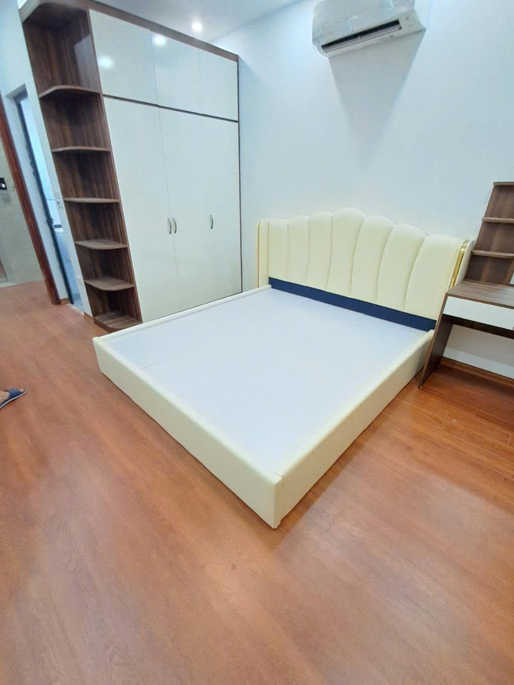 BÁN SIÊU PHẨM NHÀ ĐẸP - THANG MÁY - Ô TÔ ĐỖ CỔNG - KHU VỰC TRUNG TÂM - NỘI THẤT ĐẸP