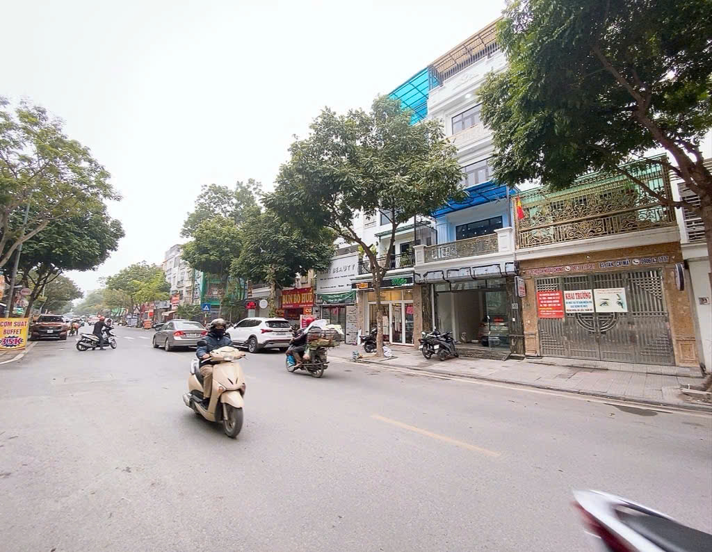 BÁN NHÀ SIÊU PHẨM KINH DOANH NGÀY ĐÊM TẠI KĐT VĂN PHÚ, HÀ ĐÔNG - THANG MÁY – Ô TÔ - TẶNG FULL NỘI THẤT !!!