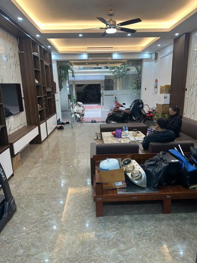 NHÀ PHÂN LÔ, VỈA HÈVĂN PHÚ- HÀ ĐÔNG, 42m2 - 4 TẦNG, NHÀ ĐẸP- Ở & KINH DOANH 12.5 TỶ