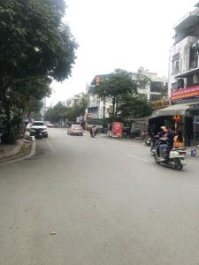 BÁN CĂN NHÀ VĂN PHÚ, HÀ ĐÔNG PHÂN LÔ, VỈA HÈ ĐƯỜNG RỘNG THÊNH THANH, Ở & KINH DOANH DÒNG TIỀN ỔN ĐỊNH