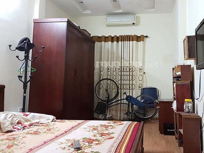 Dương Quảng Hàm bán nhà 35m2 4 tầng
