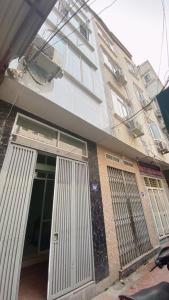 Siêu phẩm - Trần Cung 4 tầng, giá chỉ 6,5 tỷ thoáng