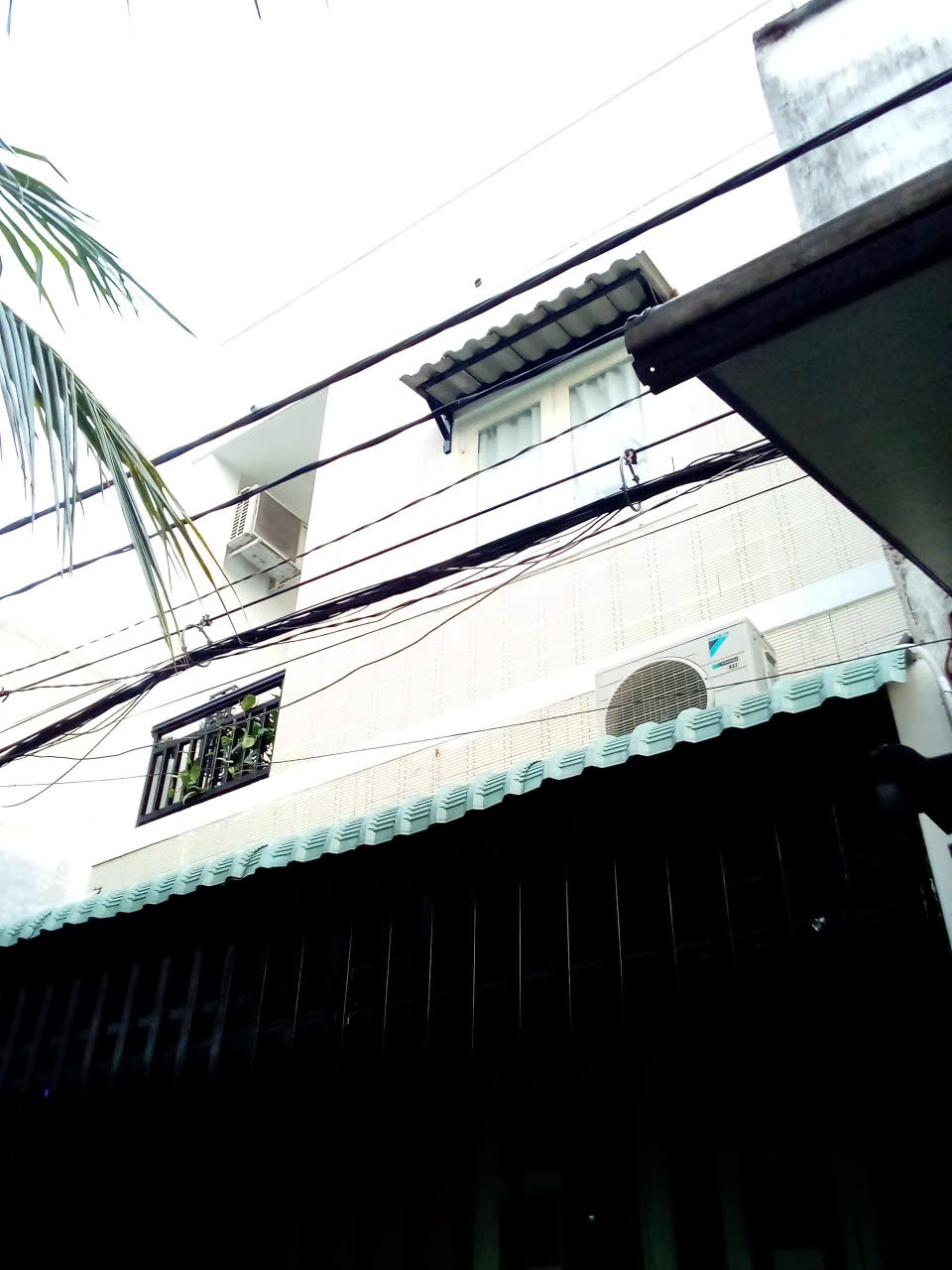Bán nhà đường Nguyễn Văn Quá quận 12 diện tích 49m2 có bãi đậu ô tô
