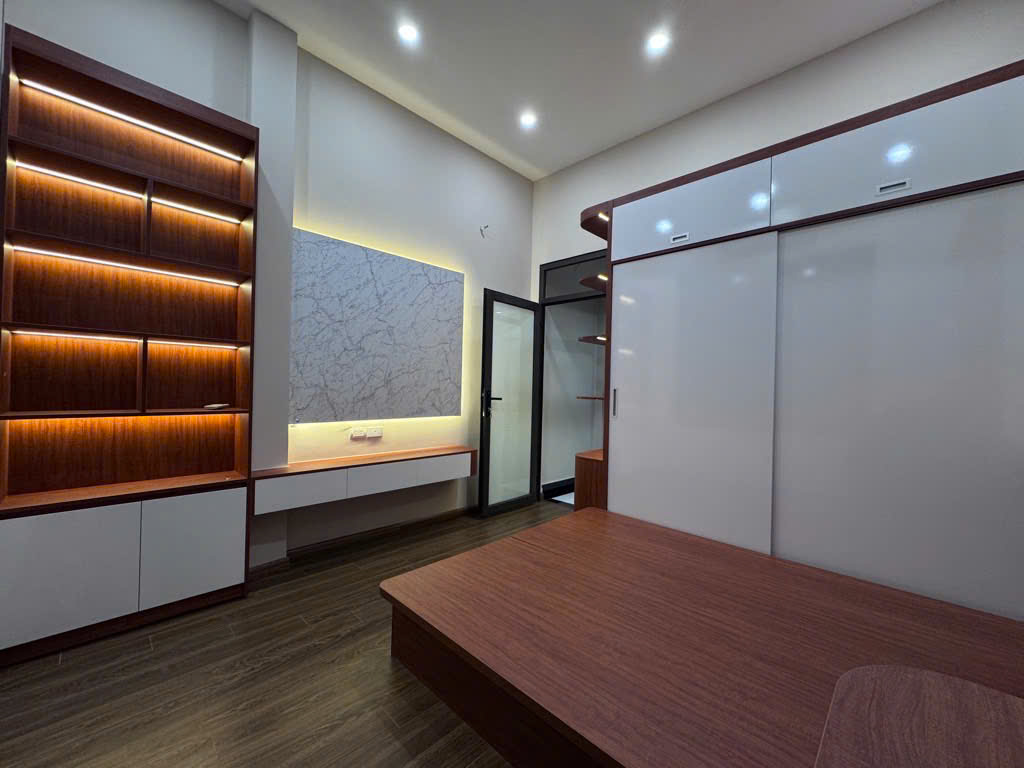 Bán nhà riêng 40m2, 8,7 tỷ Khương Trung, Thanh Xuân, Hà Nội,