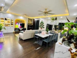 Bán căn Penhouse toà Gold Season 47 Nguyễn Tuân