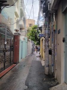NHÀ PHẠM THẾ HIỂN CẦN BÁN