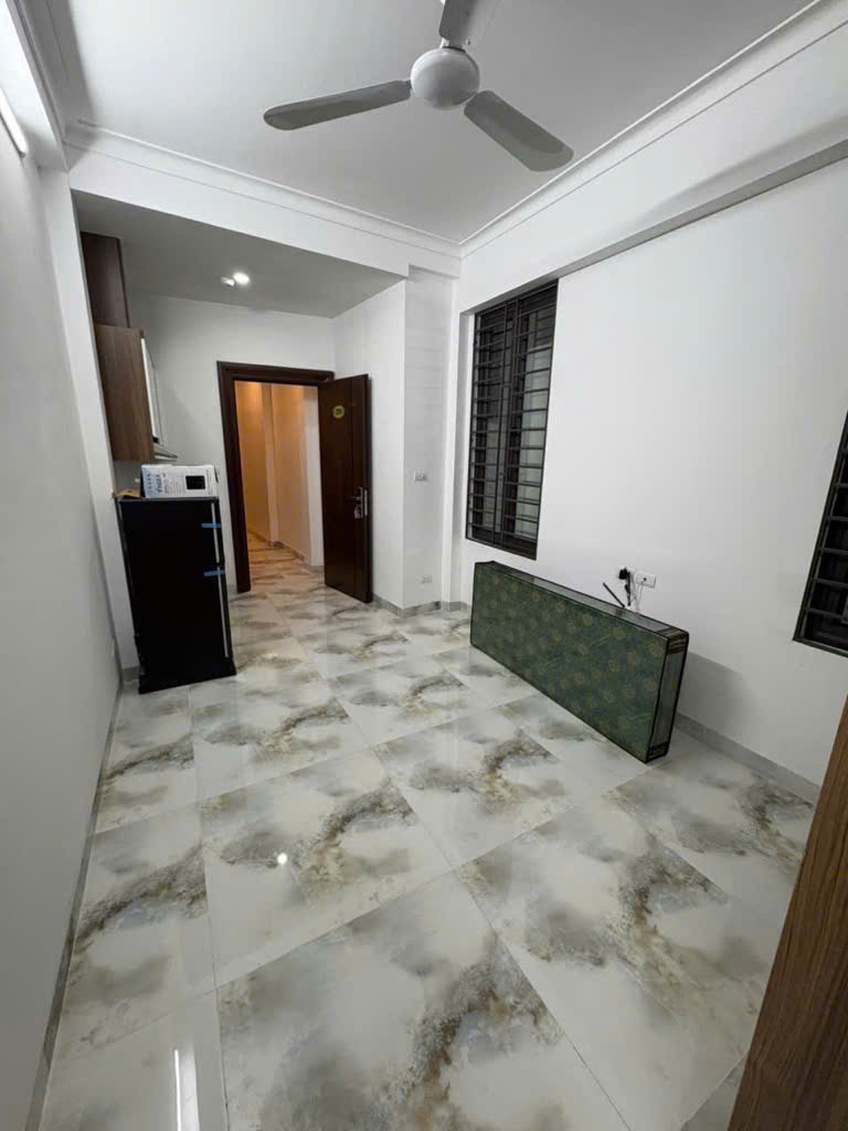 TUYỆT PHẨM CĂN HỘ DÒNG TIỀN 6 CĂN STUDIO CAO CẤP - 7 TẦNG XÂY MỚI - THANG MÁY NHẬP - BA GÁC ĐỖ - NGÕ KINH DOANH.ACE ĐI BỘ DẪN KHÁCH - VỊ TRÍ QUÁ ĐẸP VÀ HIẾM NHÀ BÁN.