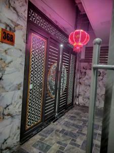 SHOPHOUSE CHÂN ĐẾ TOÀ NHÀ - KINH DOANH ĐỈNH - NẰM TRONG TỔ HỢP HỖN HỢP LIỀN KỀ VÀ CHUNG CƯ - DÂN CƯ ĐÃ Ở ĐÔNG ĐÚC