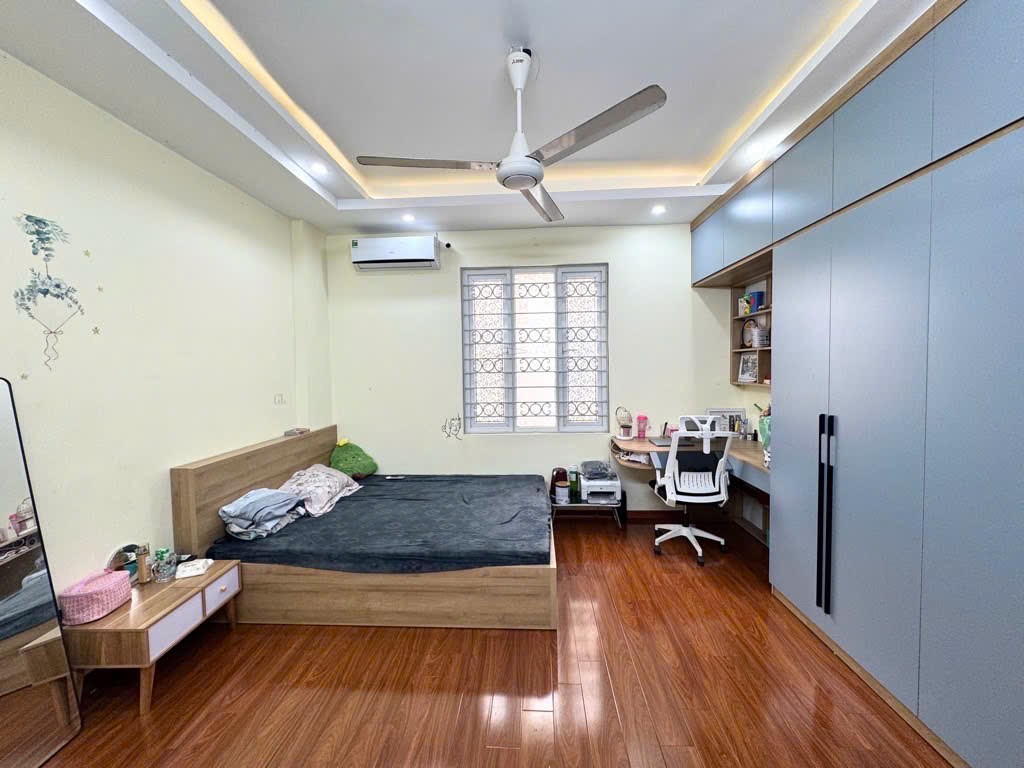 BÁN NHÀ PHỐ MINH KHAI – NGÃ TƯ CHỢ MƠ  – 35M  – CHỈ HƠN 7 TỶ