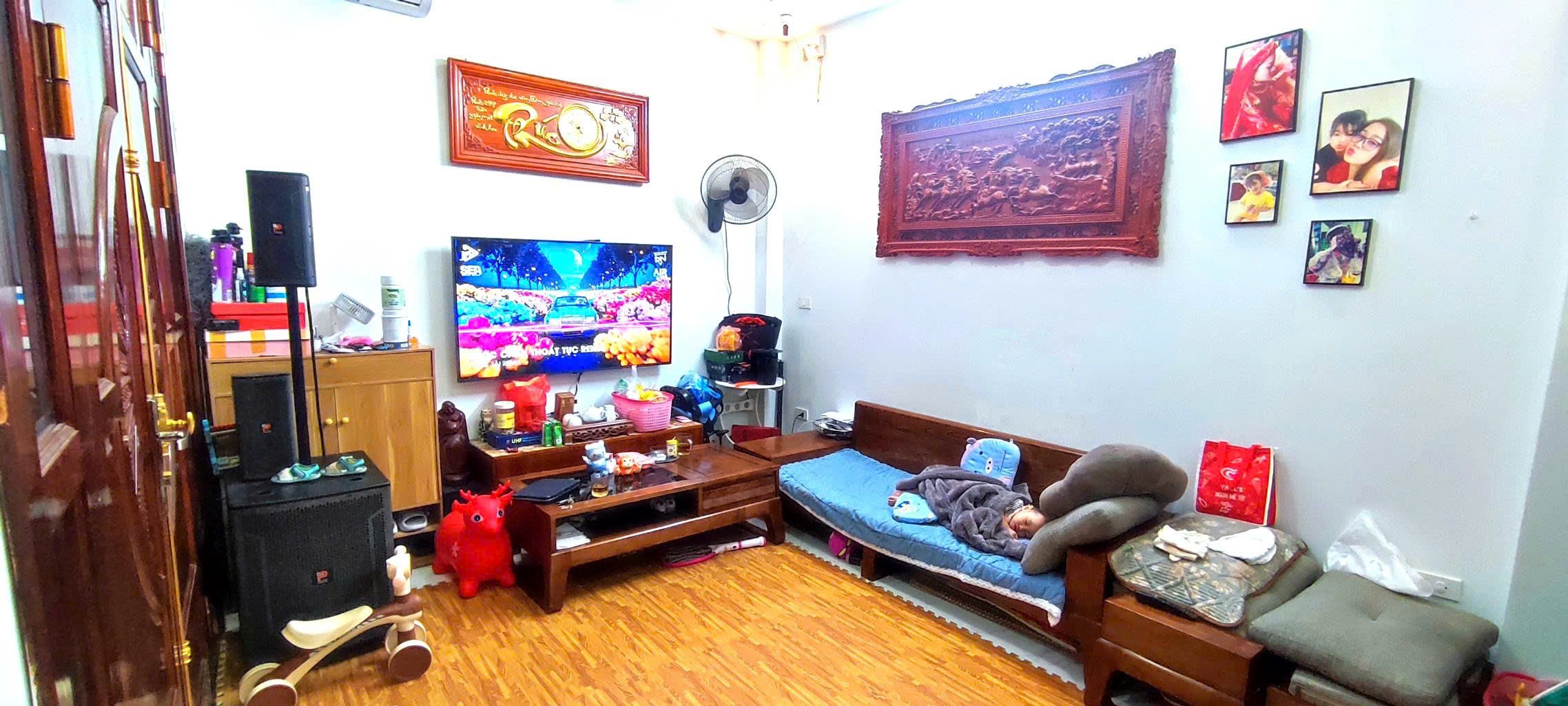 NHÀ MỚI ĐẸP Ở LUÔN - FULL NỘI THẤT XỊN - Ô TÔ ĐỖ CỔNG - 20M RA PHỐ - TIỆN ÍCH BẠT NGÀN