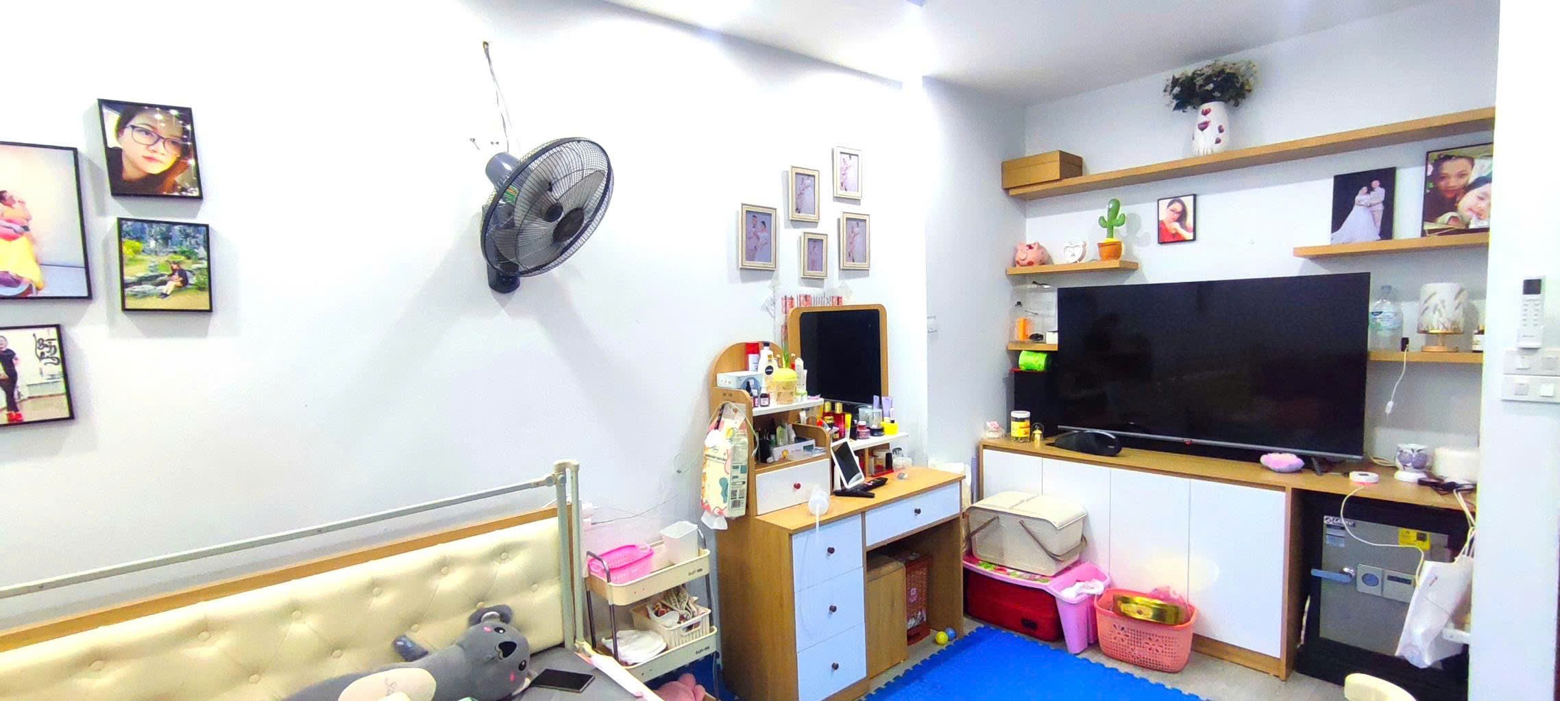 NHÀ MỚI ĐẸP Ở LUÔN - FULL NỘI THẤT XỊN - Ô TÔ ĐỖ CỔNG - 20M RA PHỐ - TIỆN ÍCH BẠT NGÀN