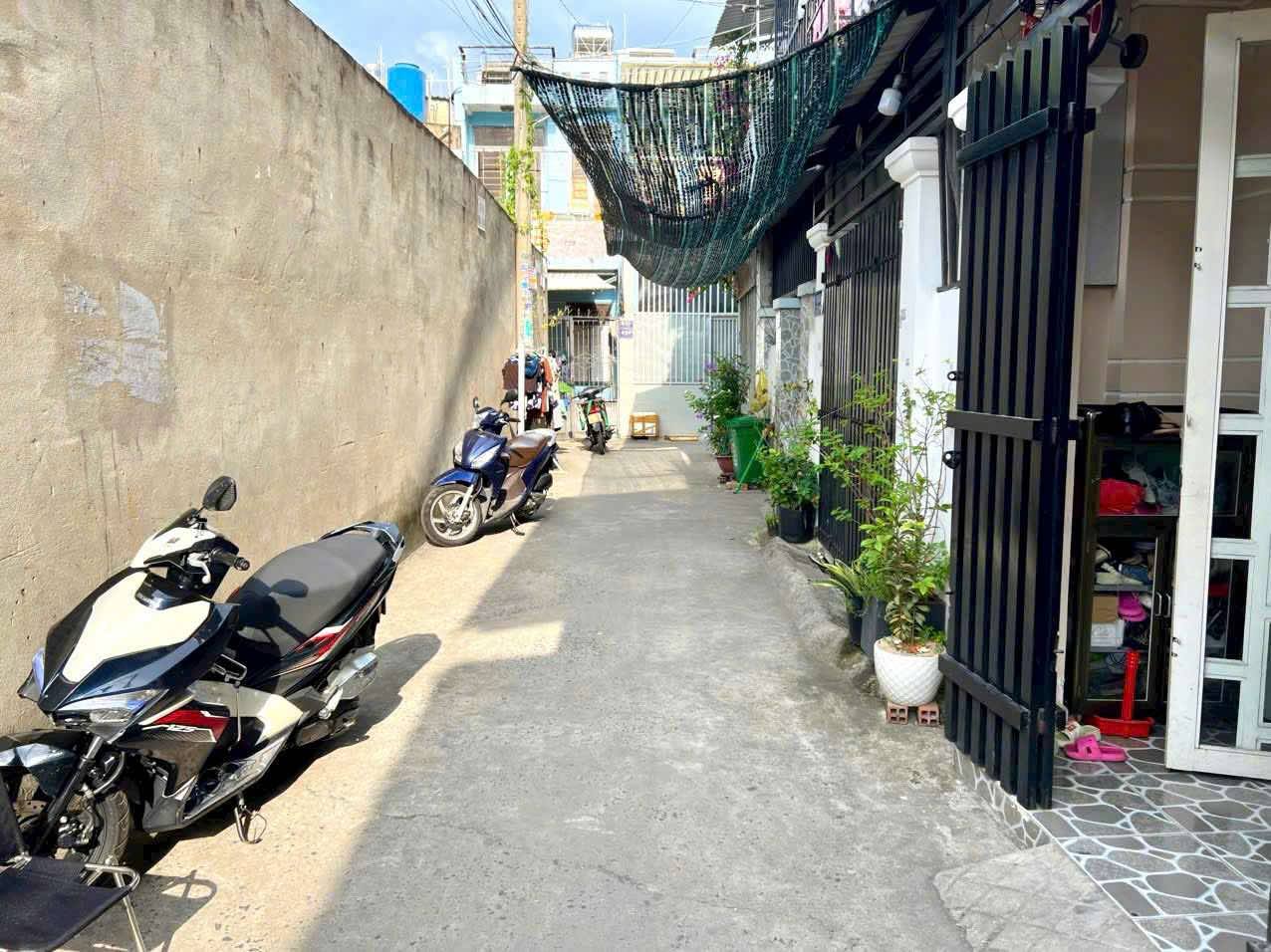 CẦN BÁN NHÀ TCH13, TÂN CHÁNH HIỆP,Q12, 33M2, GIÁ 1,85 TỶ - CÒN TL