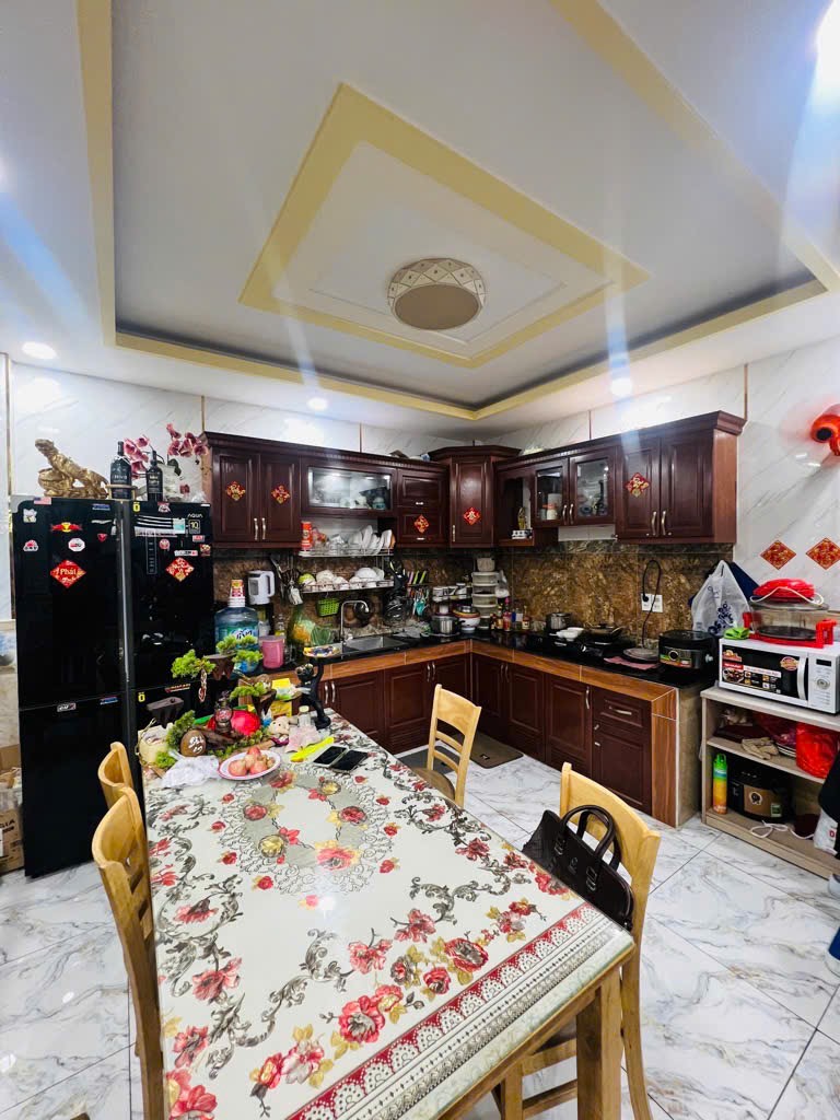 Bán nhà Bình Tân, Trương Phước Phan