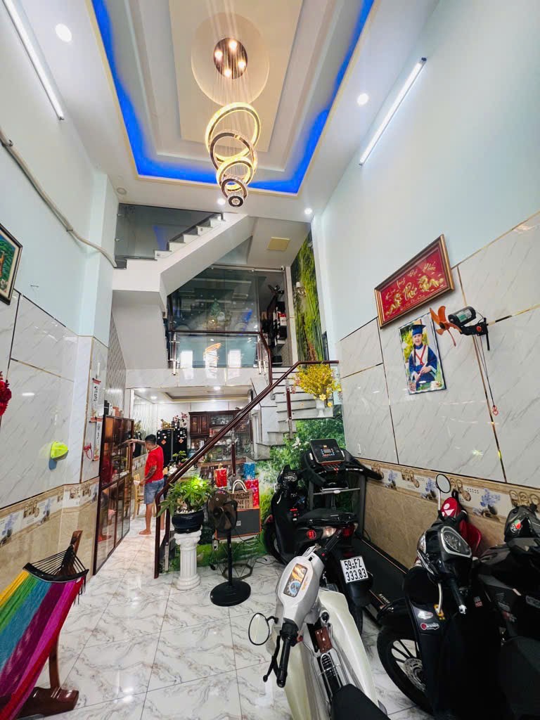 Bán nhà Bình Tân, Trương Phước Phan