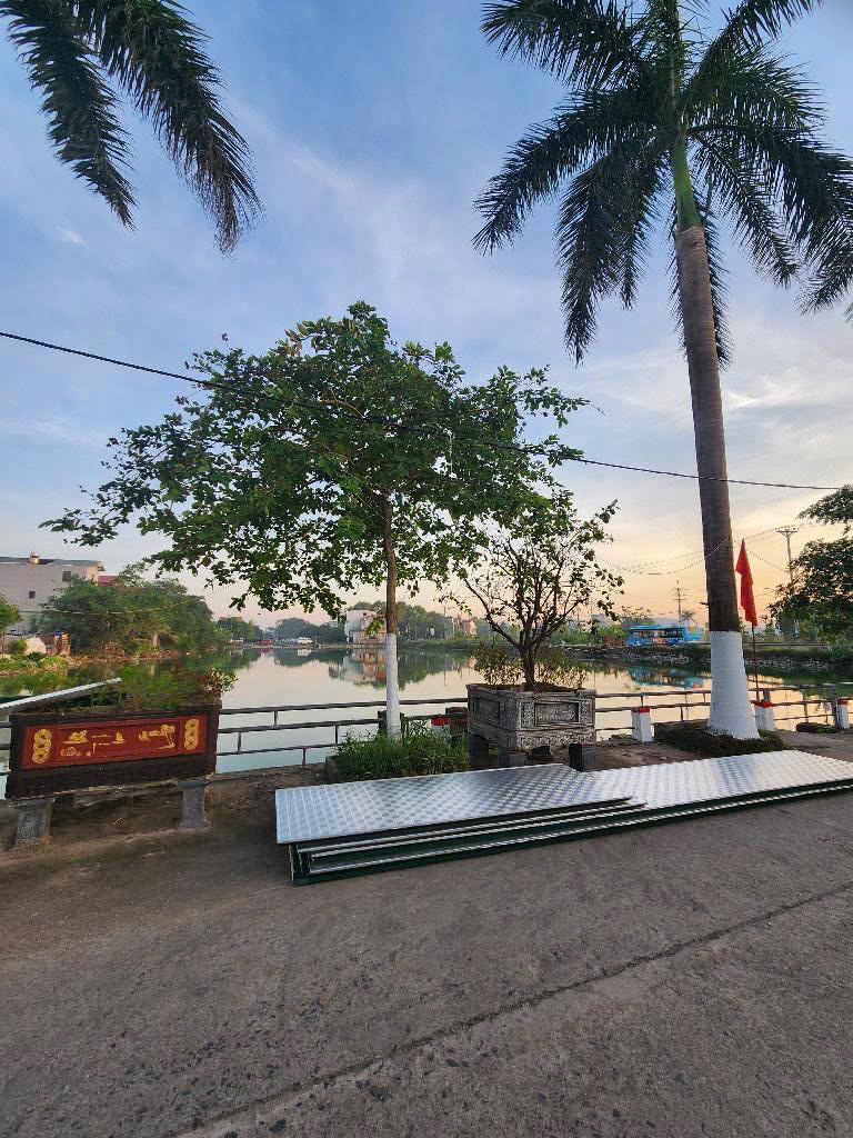 Đất phân lô 42.5m - gần chợ lớn – cạnh Vin - gần Khu CN - Cách trường C1,2,3 500m, giá chỉ 2.65 tỷ - hot thôi rồi
